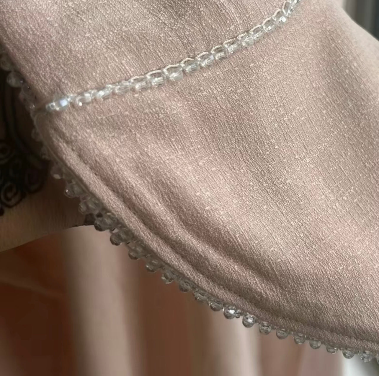 Gemstone cream linen abaya